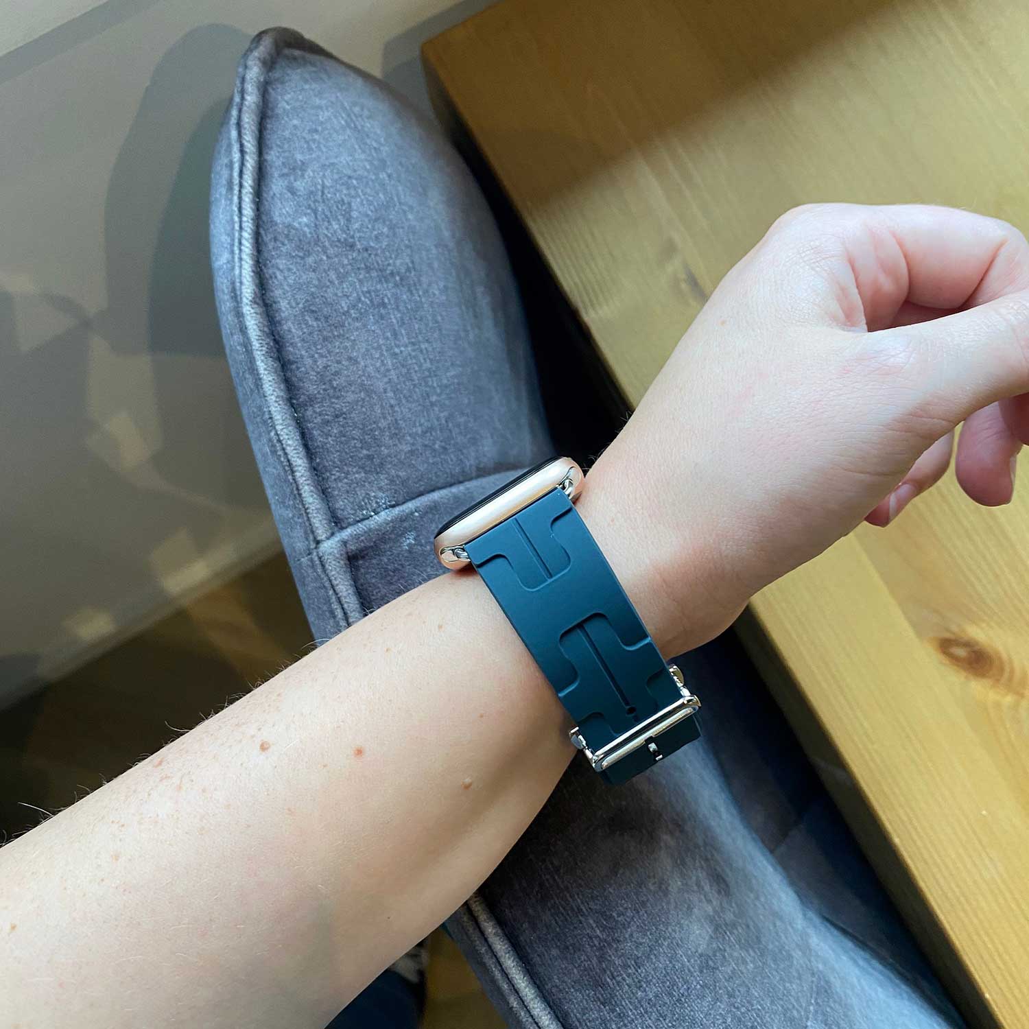 Apple Watch Sportarmband Hermès kilim single tour - mitternacht