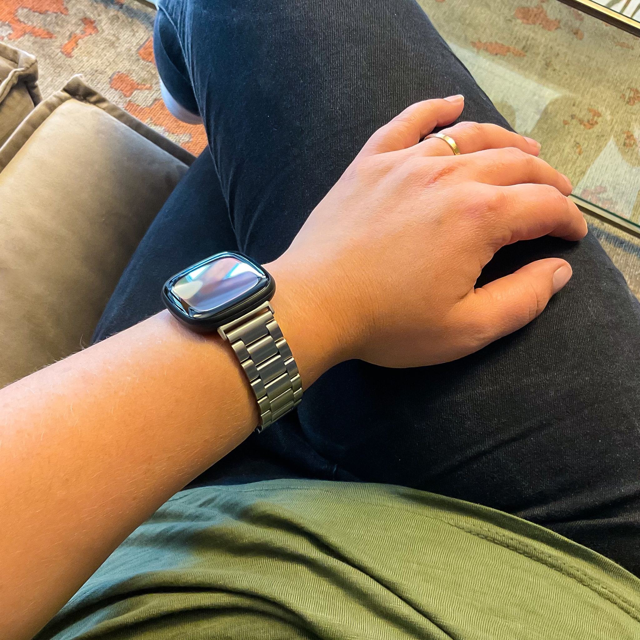 Fitbit Versa 3 / Sense Perlen stahl Gliederarmband - silber