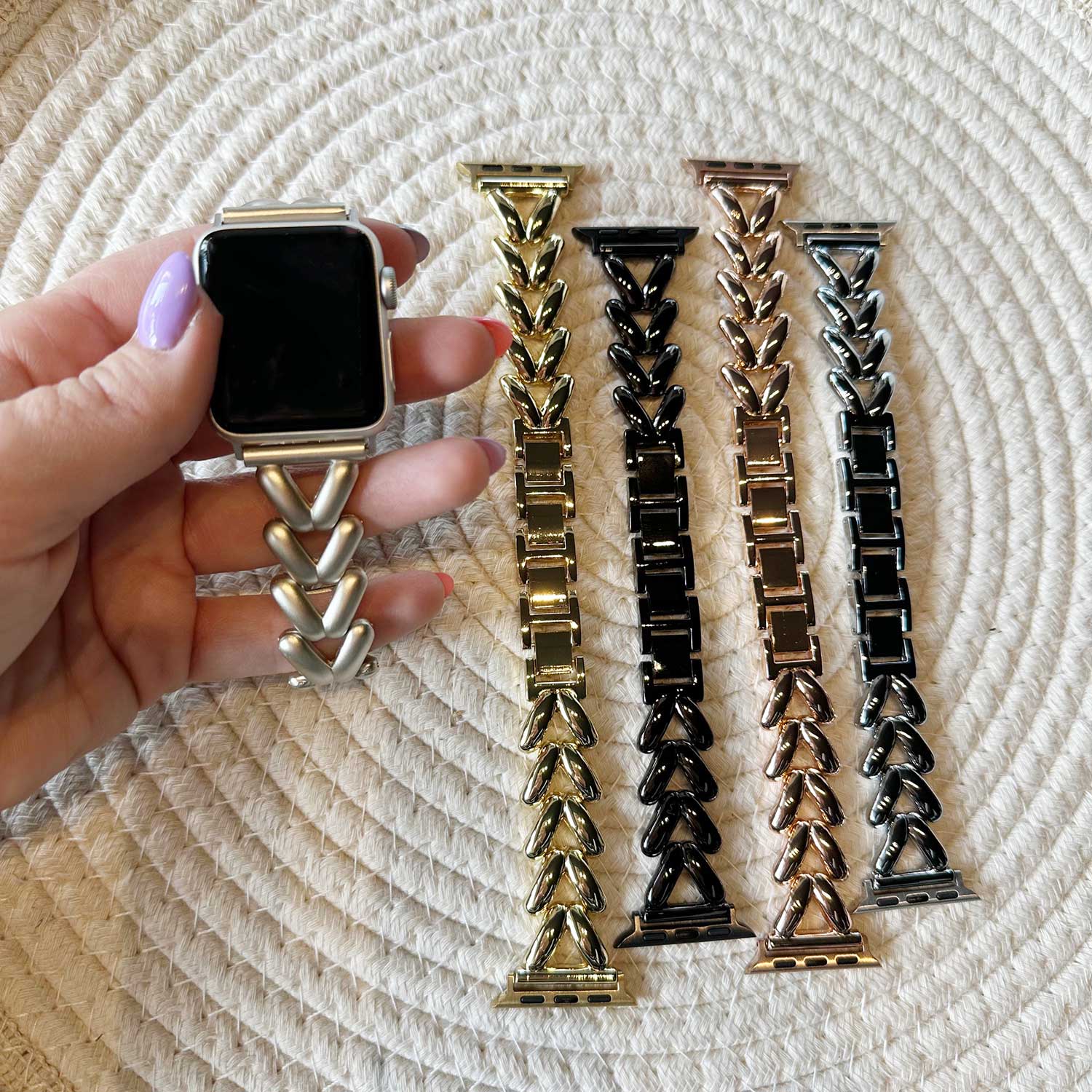 Apple Watch Herz-Stahlgliederarmband – Lisa Schwarz