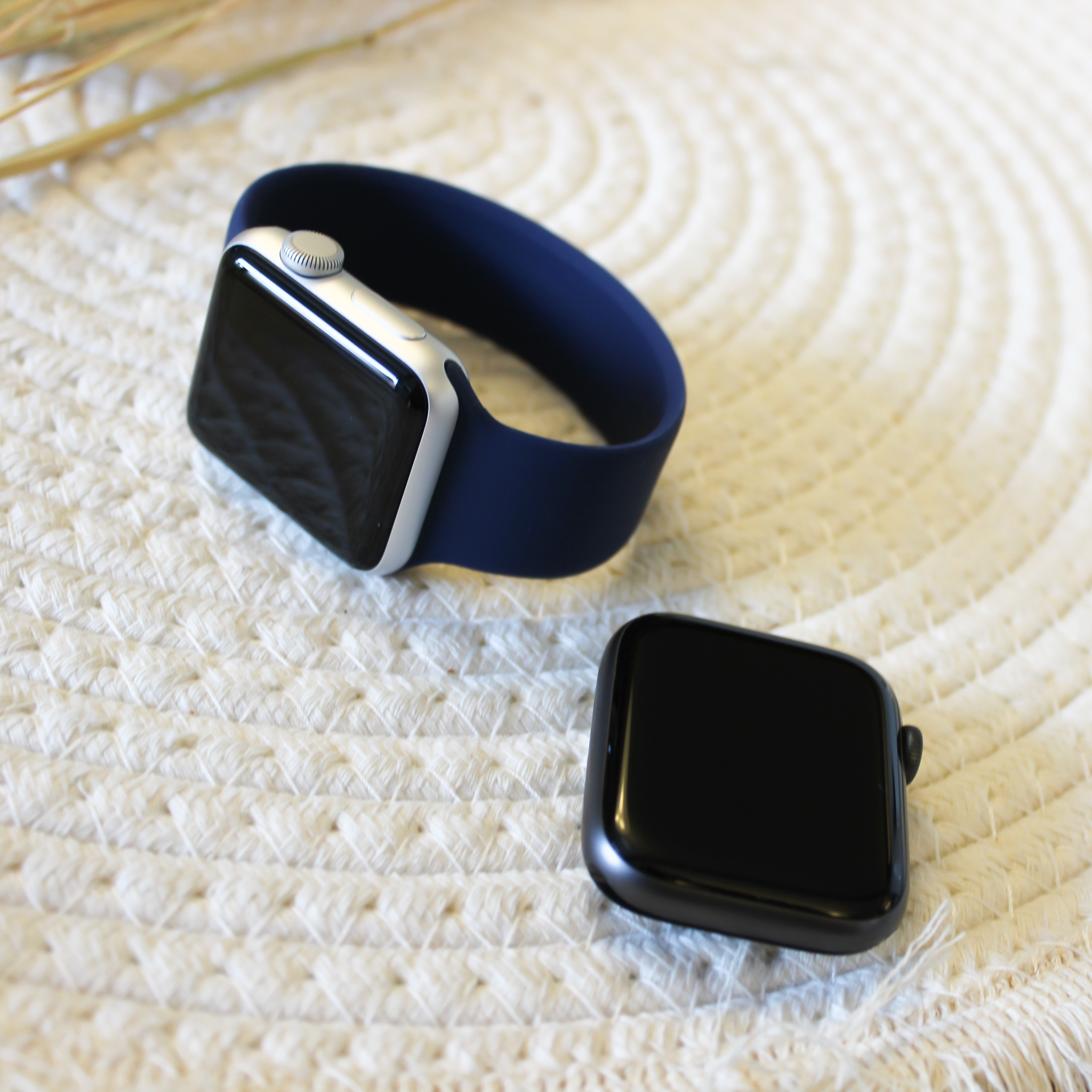 Apple Watch Solo Loop Sportarmband - blau