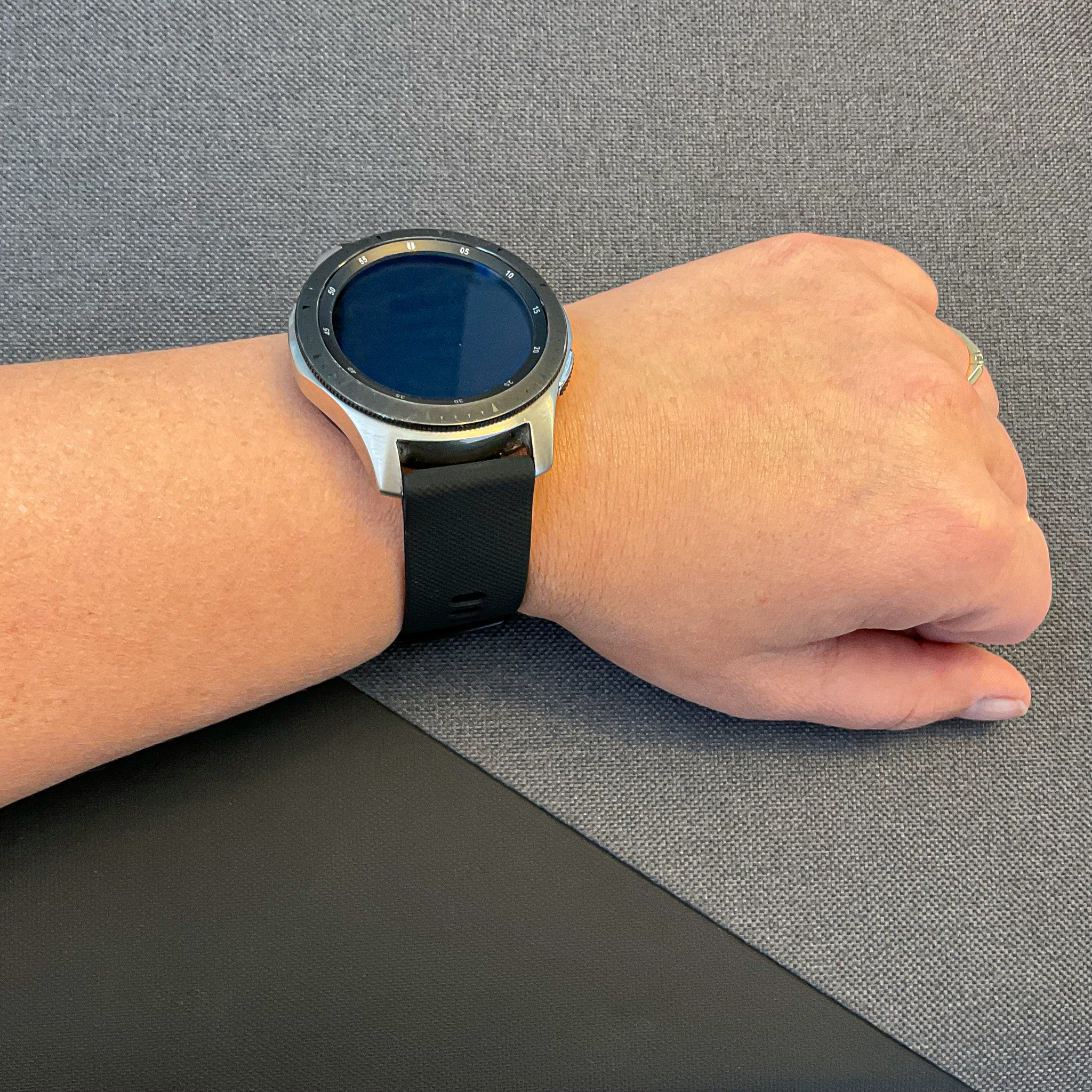 Samsung Galaxy Watch Sportschnallenband - schwarz