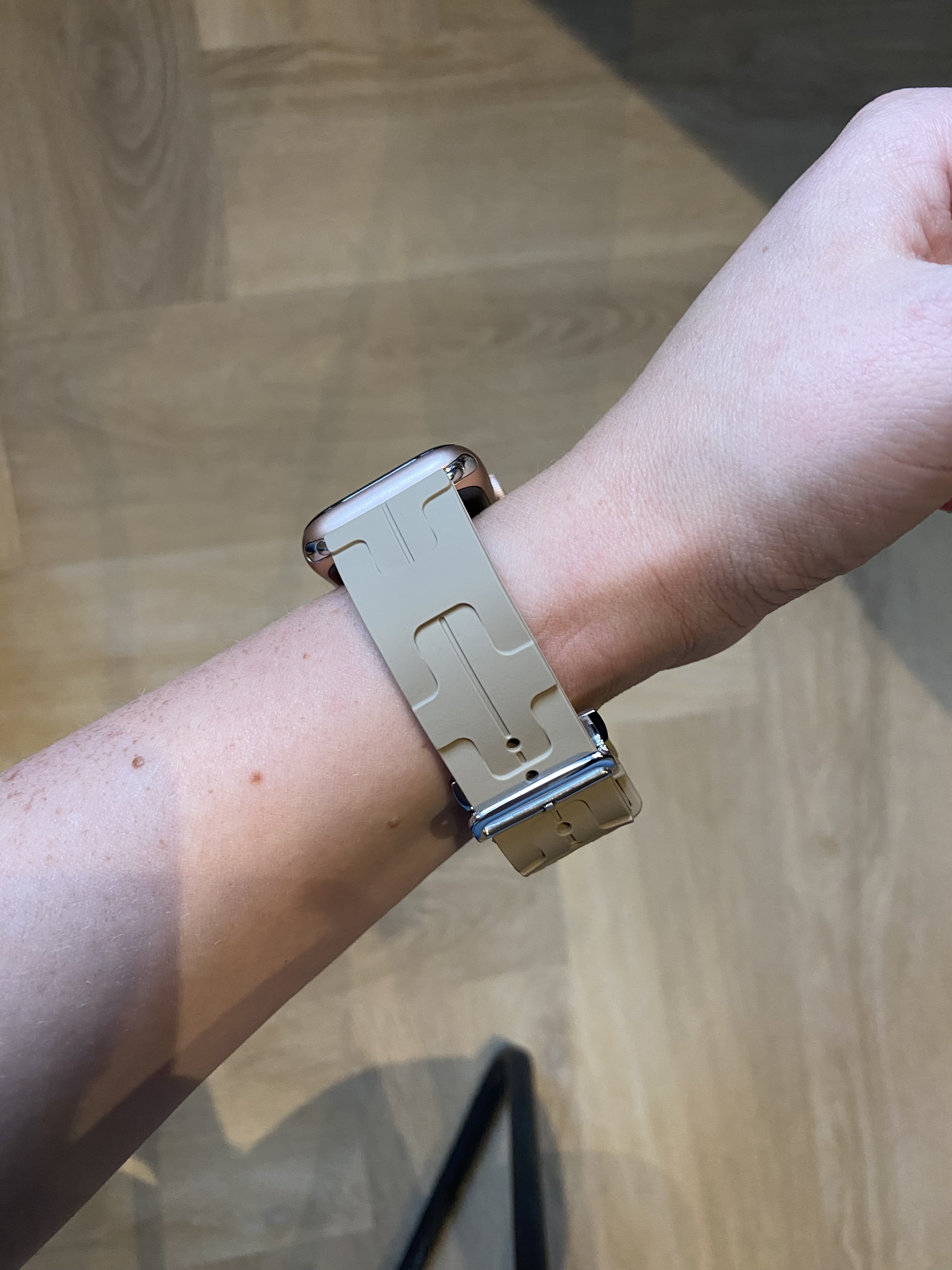Apple Watch Sportarmband Hermès kilim single tour - nussbaum