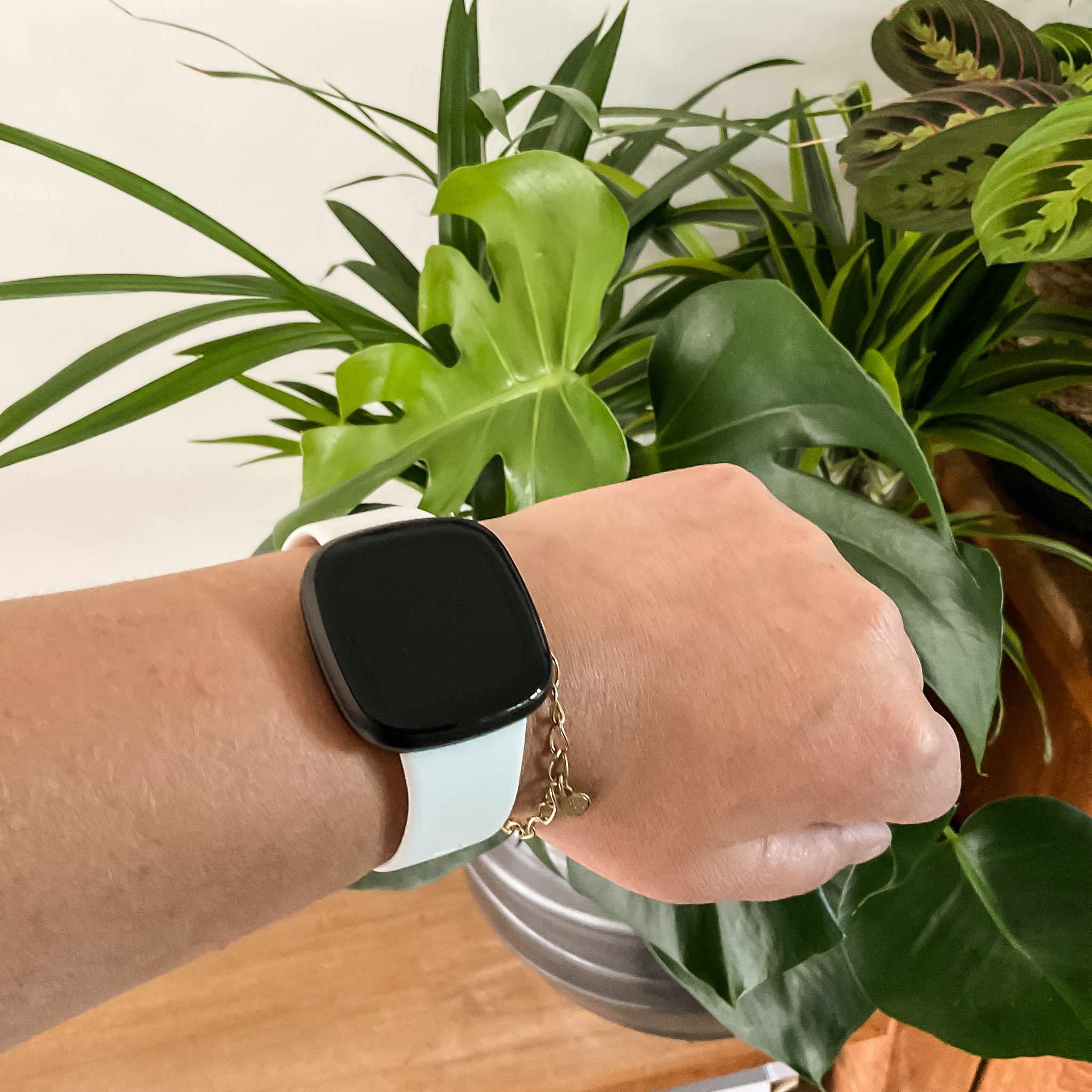 Fitbit Versa 3 / Sense Sportarmband - weiß