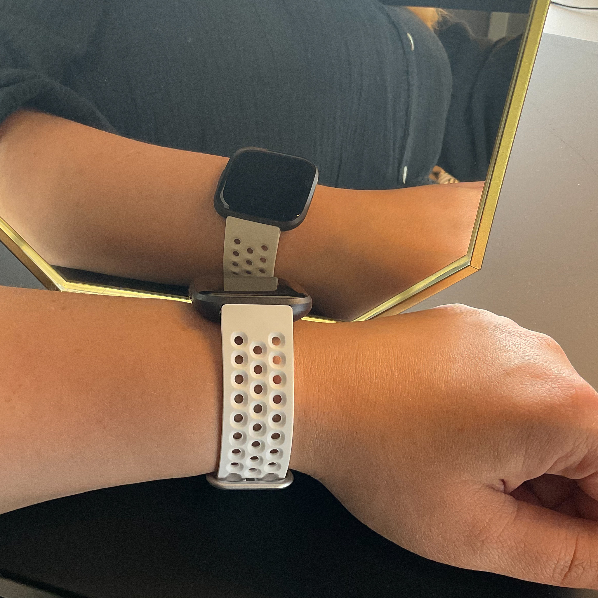 Fitbit Versa sport point Armband - weiß